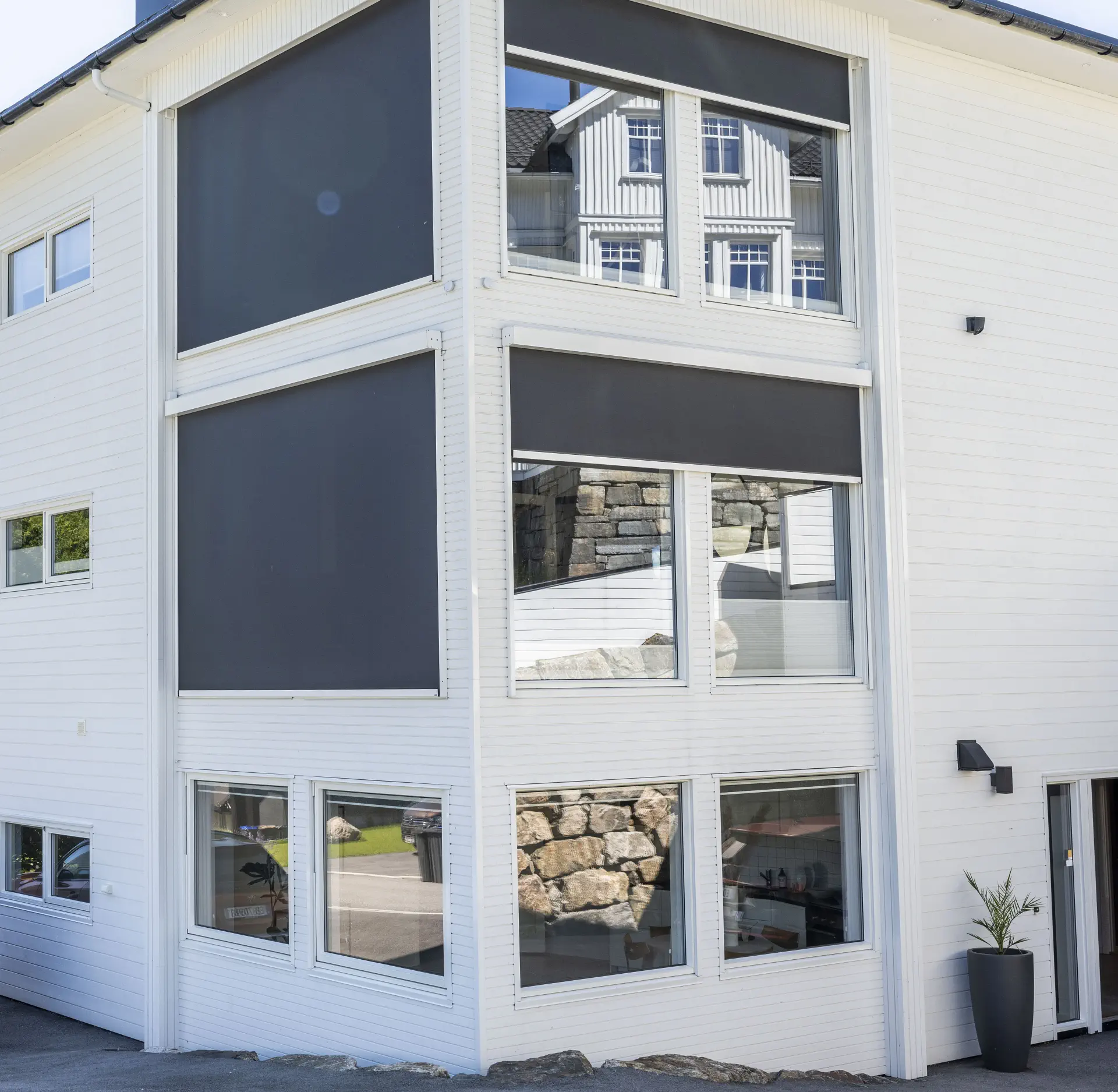 sandnes-markise_zip-screen_sandnesmarkisejuni22_6 sandnes-markise_zip-screen_sandnesmarkisejuni22_6
